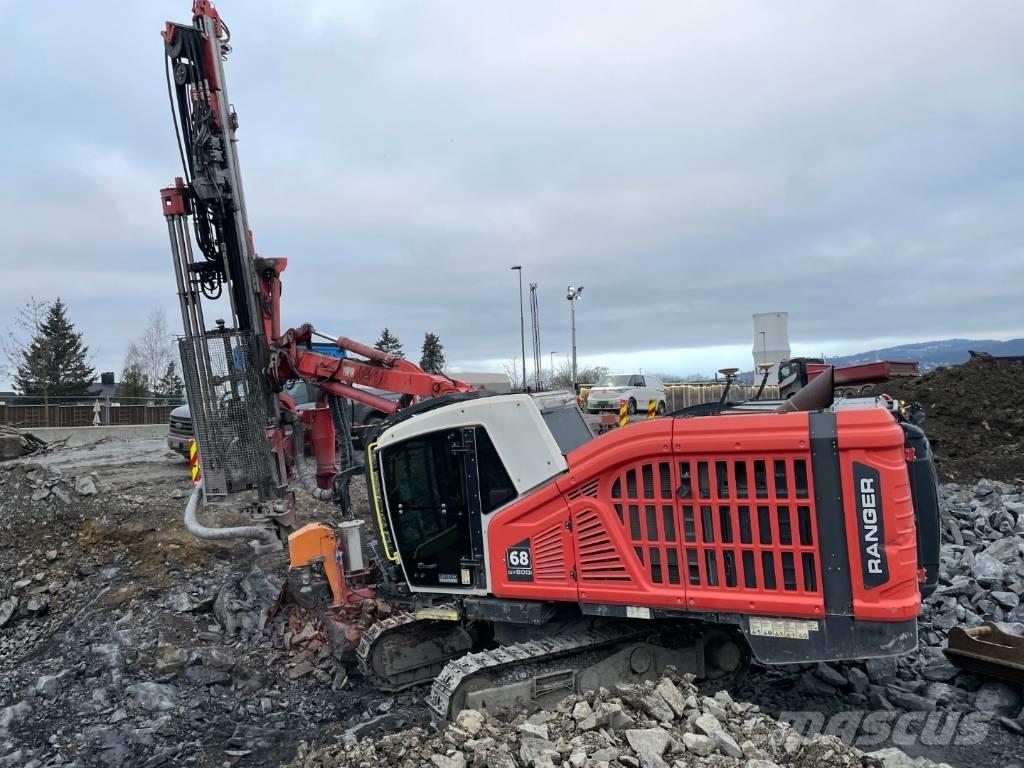 Sandvik DX800i Perforadoras de superficie