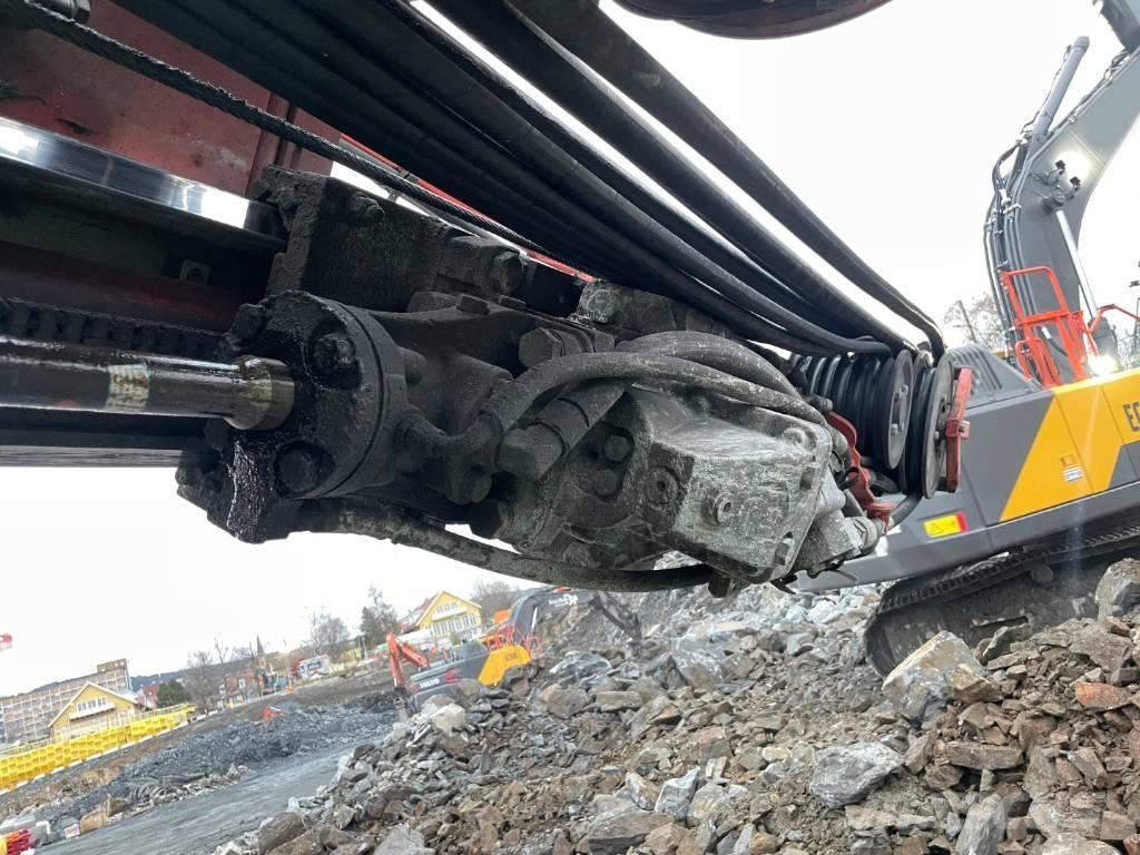 Sandvik DX800i Perforadoras de superficie