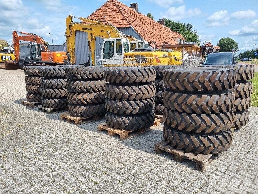 Kumho 10.00 x 20 Neumáticos, ruedas y llantas