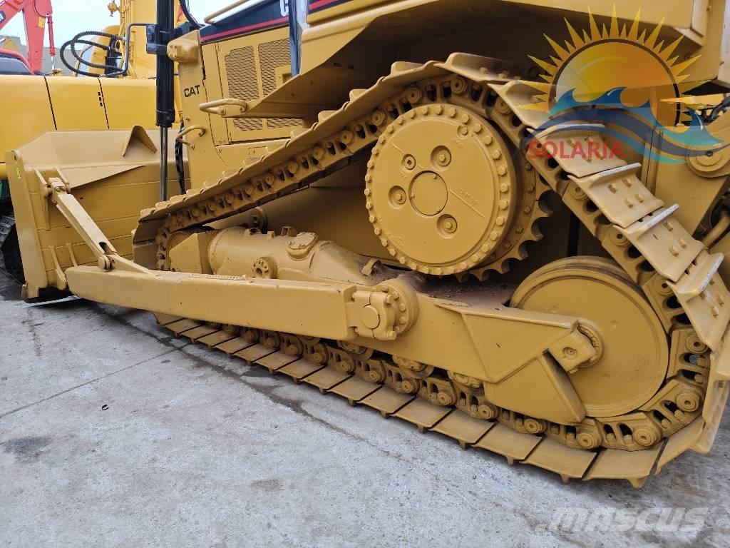 CAT D 7 R Buldozer sobre oruga