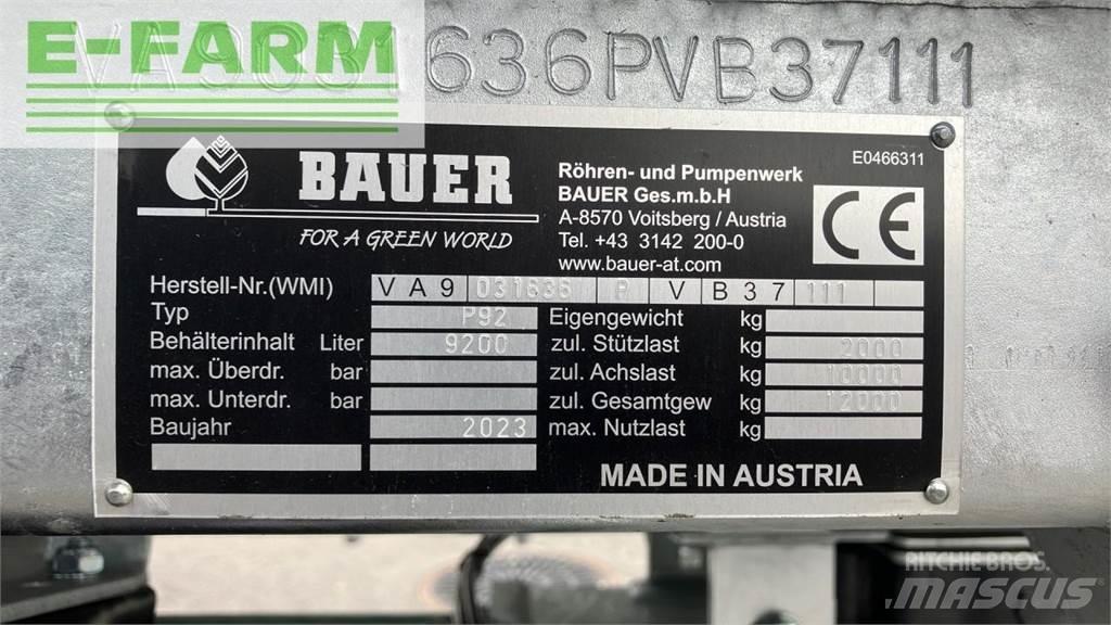 Bauer P 92 Remolques esparcidores de estiércol