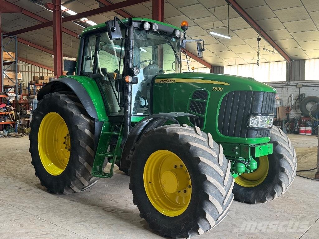 John Deere 7530 AQ Tractores