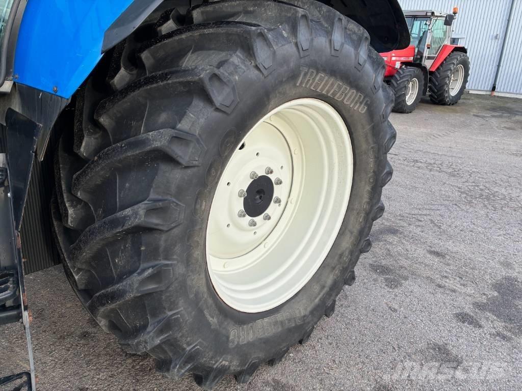 New Holland T 6070 Tractores