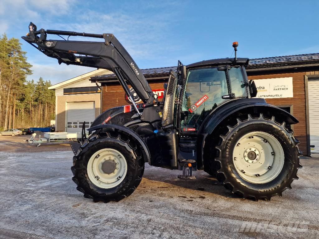 Valtra T 145 Active Tractores