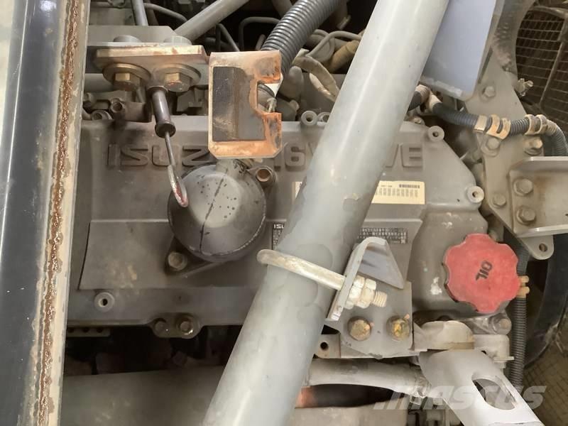 Hitachi ZX 210 LC-5B Excavadoras de cadenas