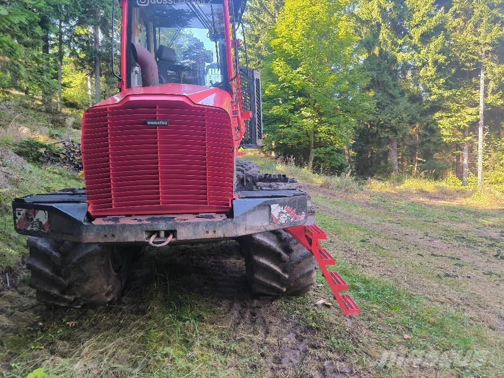 Komatsu 845 Autocargadoras
