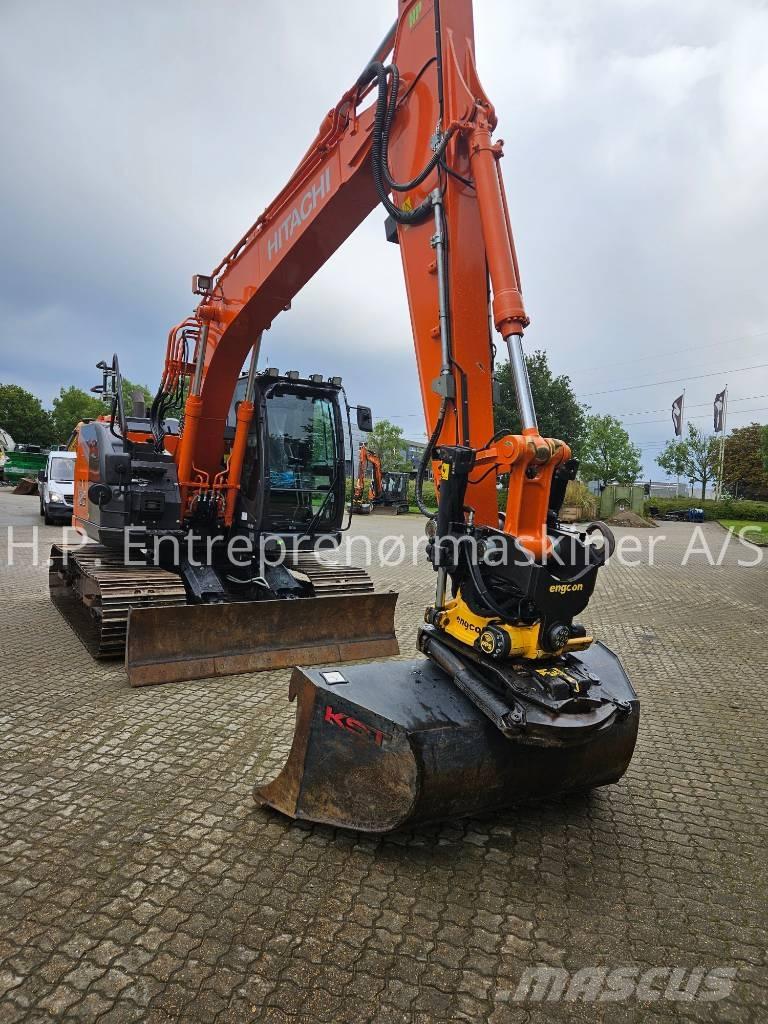 Hitachi ZX 135 US-7 Excavadoras de cadenas