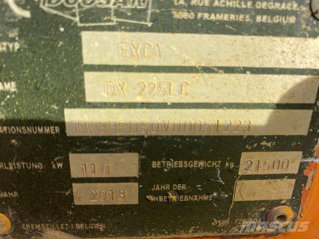 Doosan DX 225 LC Excavadoras de cadenas