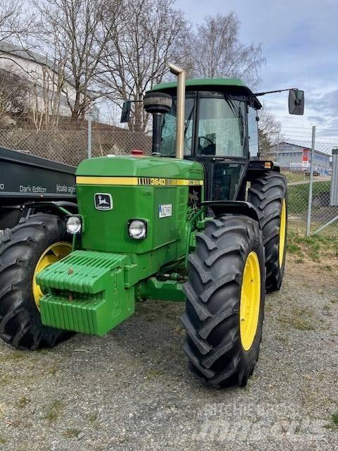 John Deere 3640 MFWD Tractores
