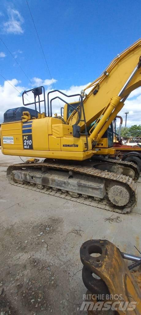 Komatsu PC 210NLC-11 Excavadoras de cadenas