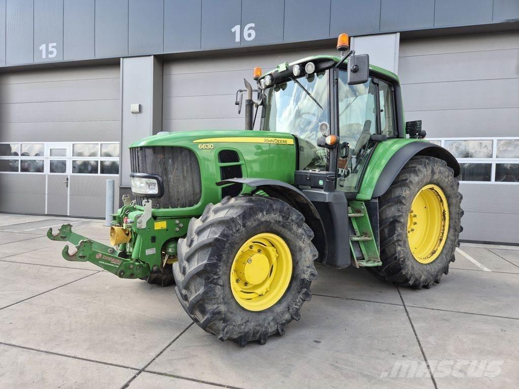 John Deere 6630 Tractores
