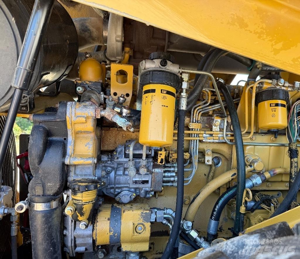 CAT CS 663 E Compactadores de suelo