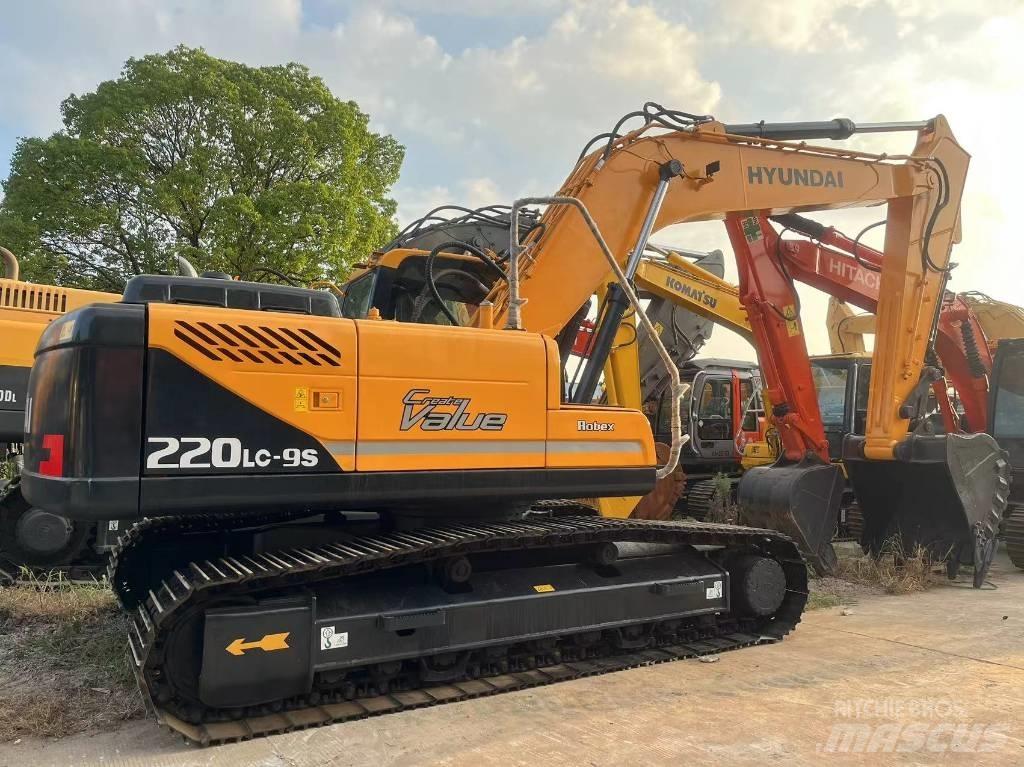 Hyundai R220LC-9S Excavadoras de cadenas