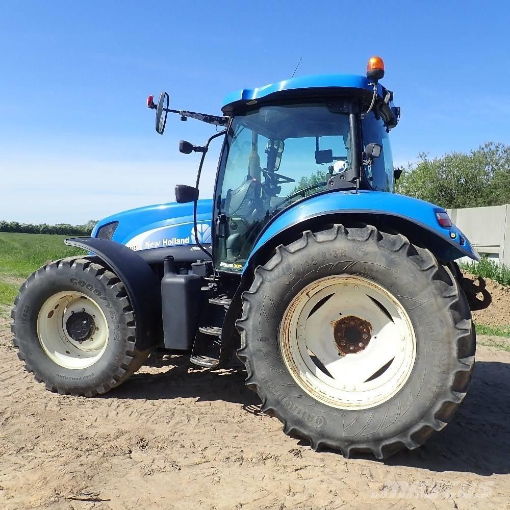 New Holland TA 135 A Tractores