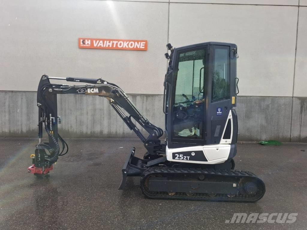 ECM 25 ZT Mini excavadoras < 7t