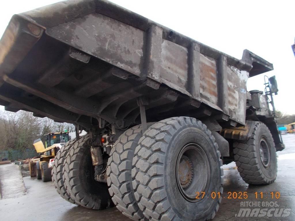 CAT 775G Dúmpers rígidos