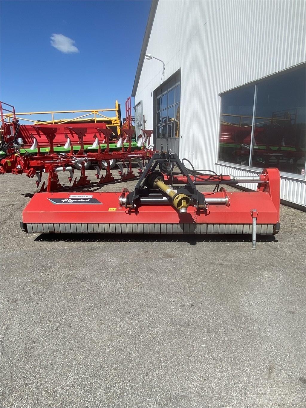Kverneland FRO 325 Segadoras y cortadoras de hojas para pastos