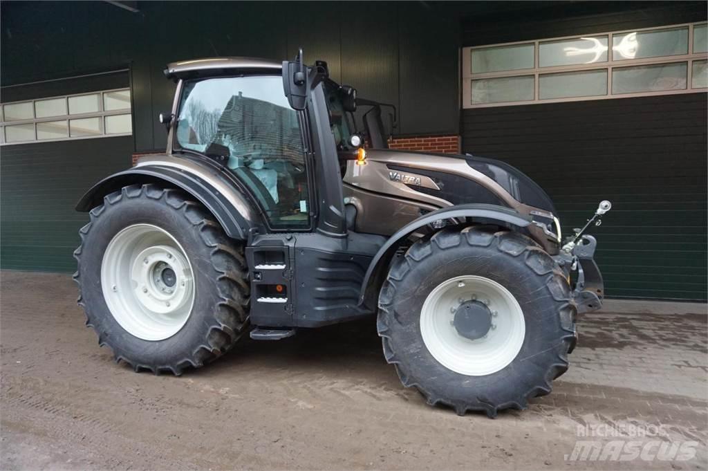 Valtra T175 Active Tractores