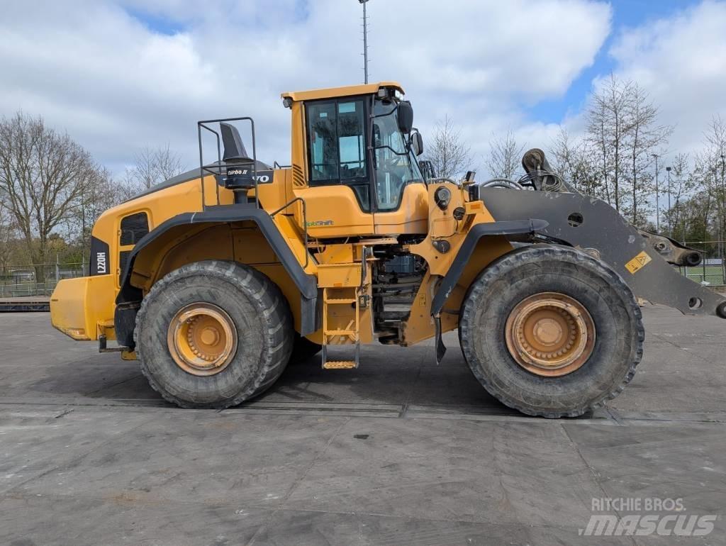Volvo L 220 H Cargadoras sobre ruedas