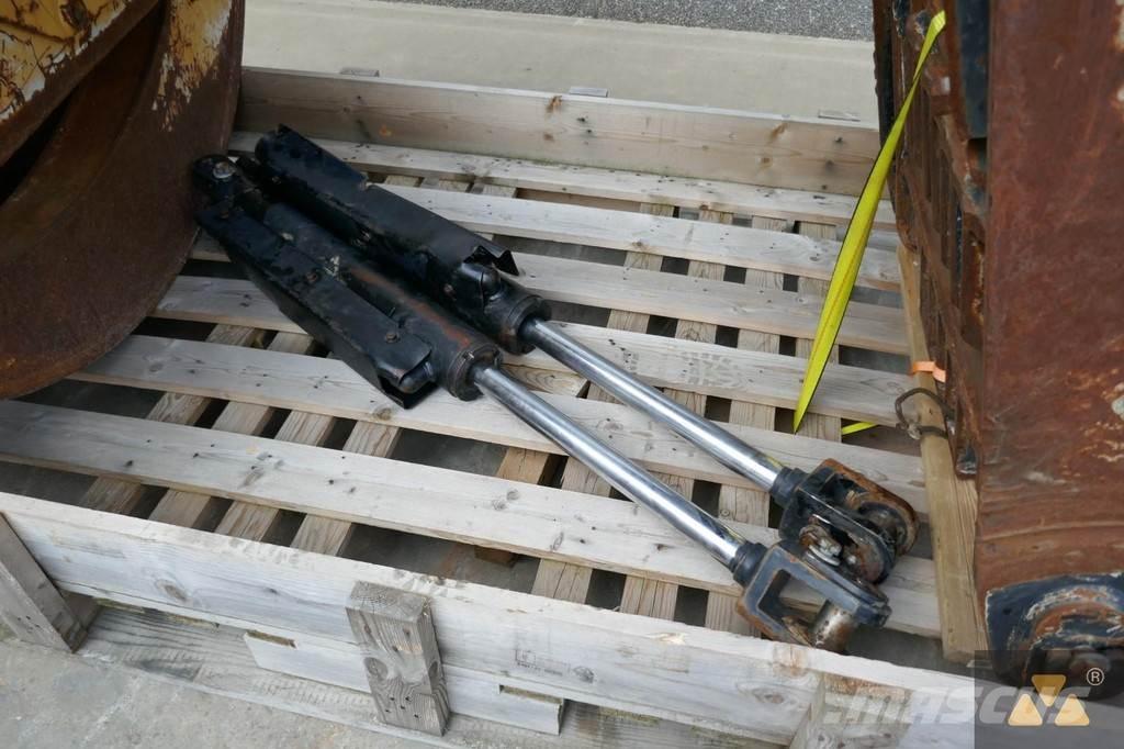 CAT 525D Grapple Transporte - Otros