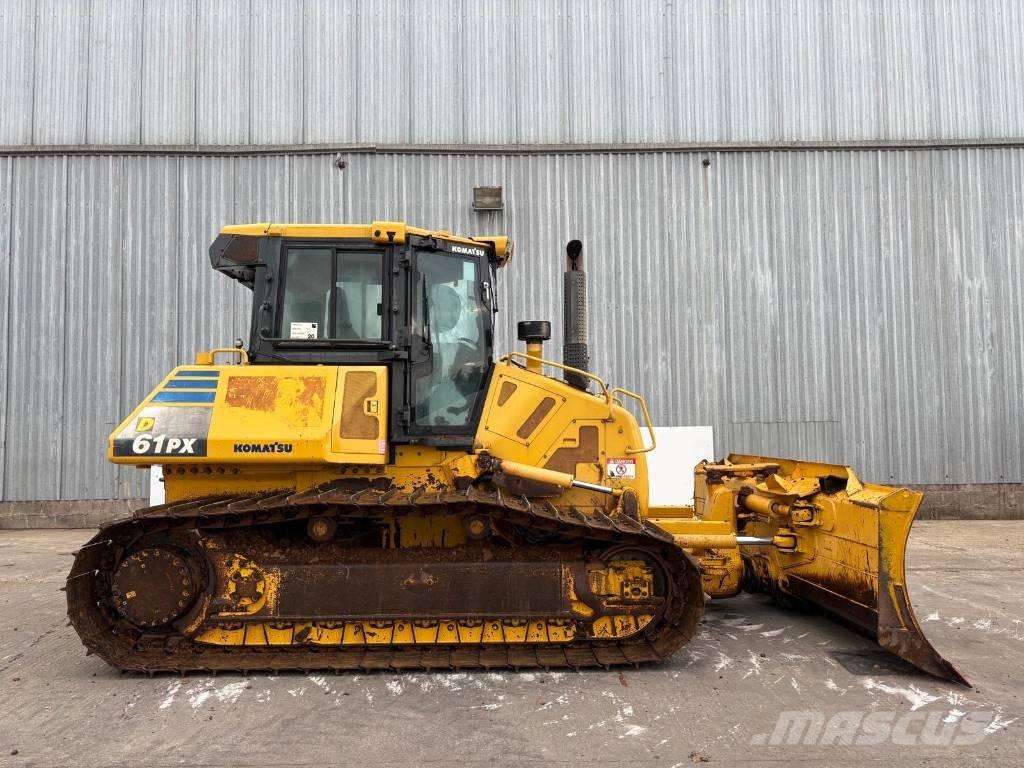 Komatsu D 61 PX-23 Buldozer sobre oruga