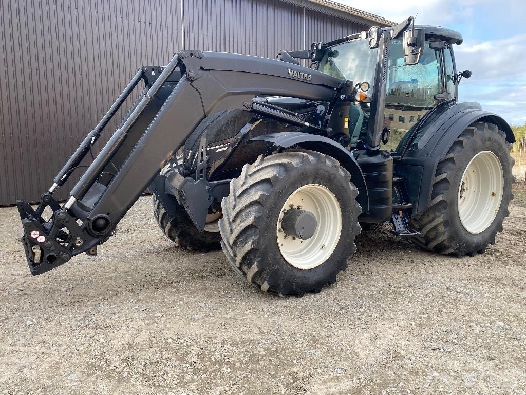 Valtra T254 V Tractores