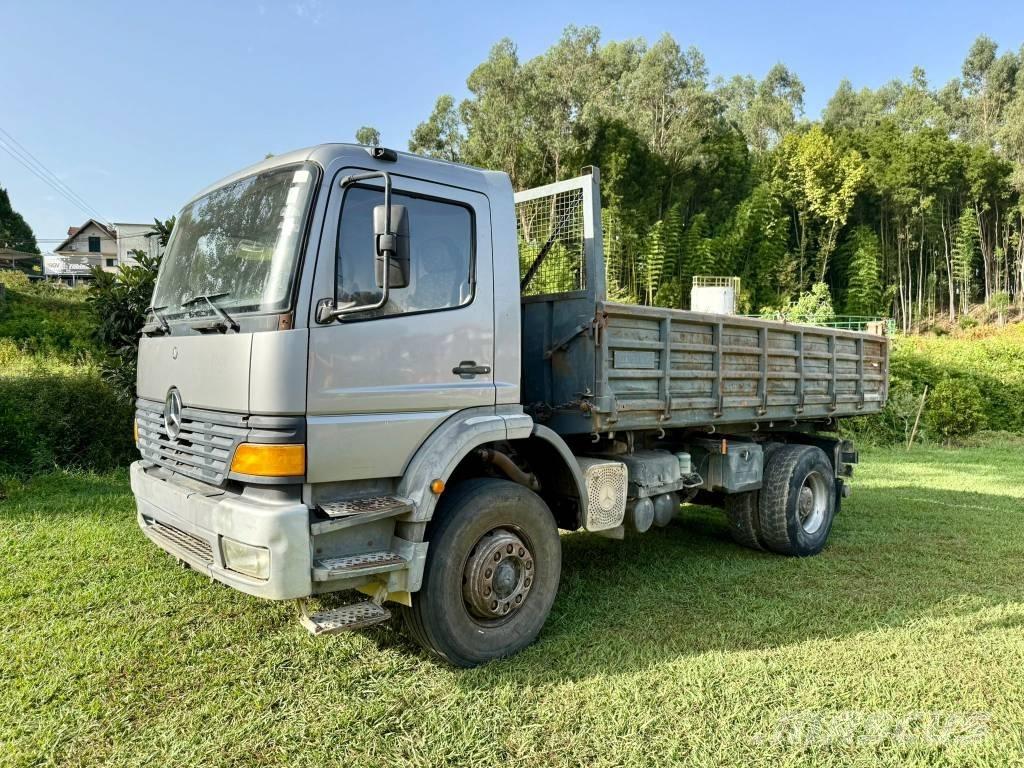 Mercedes-Benz 1828 Camiones bañeras basculantes o volquetes