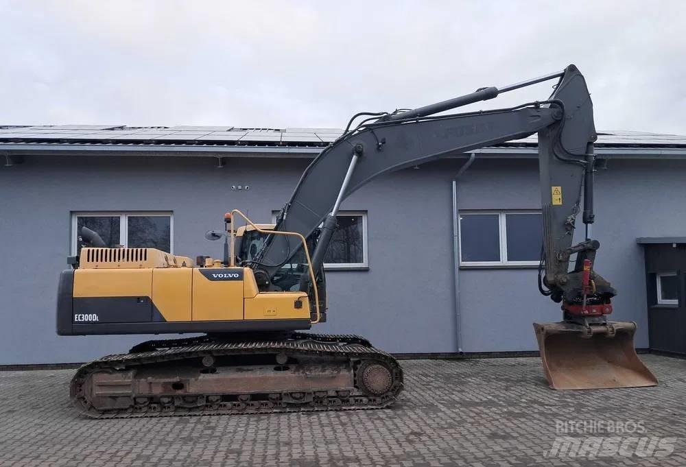 Volvo EC 300 D L Excavadoras de cadenas