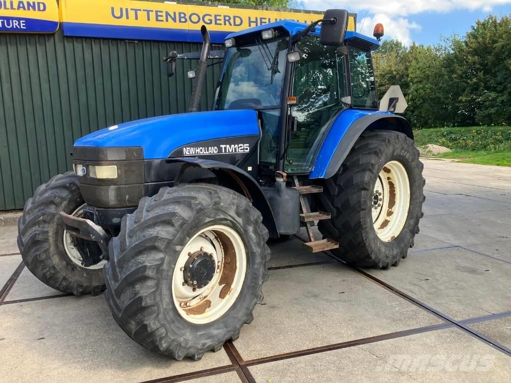 New Holland TM 125 Tractores