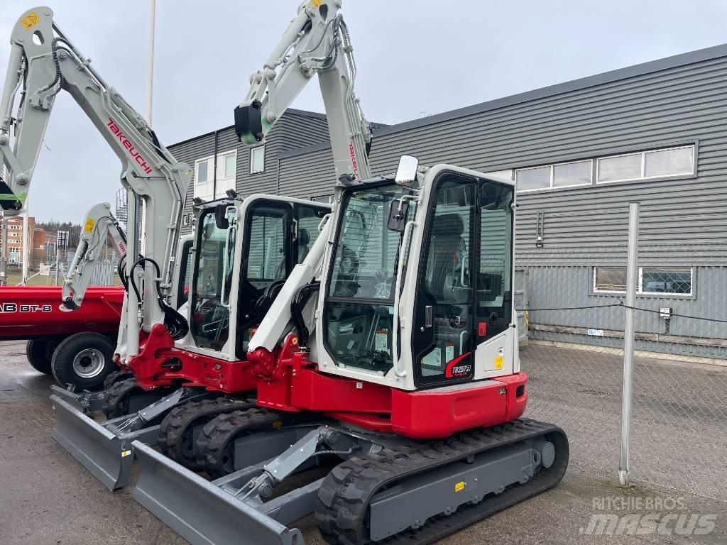 Takeuchi TB 257 FR Mini excavadoras < 7t