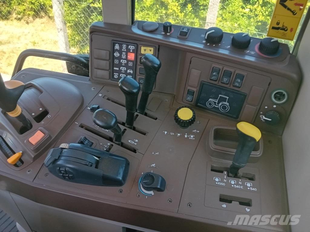 John Deere 6630 Tractores