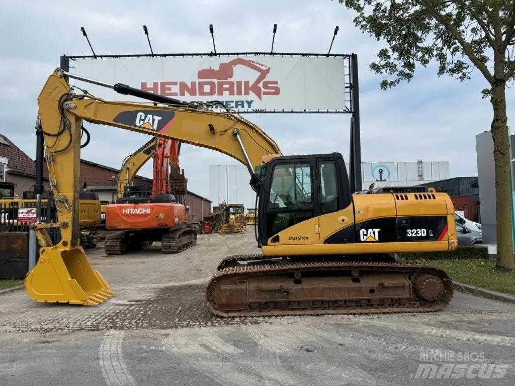 CAT 323DL (320DL) Excavadoras de cadenas