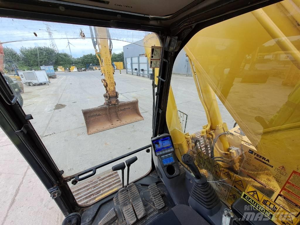 Komatsu HB365LC-3 Excavadoras de cadenas