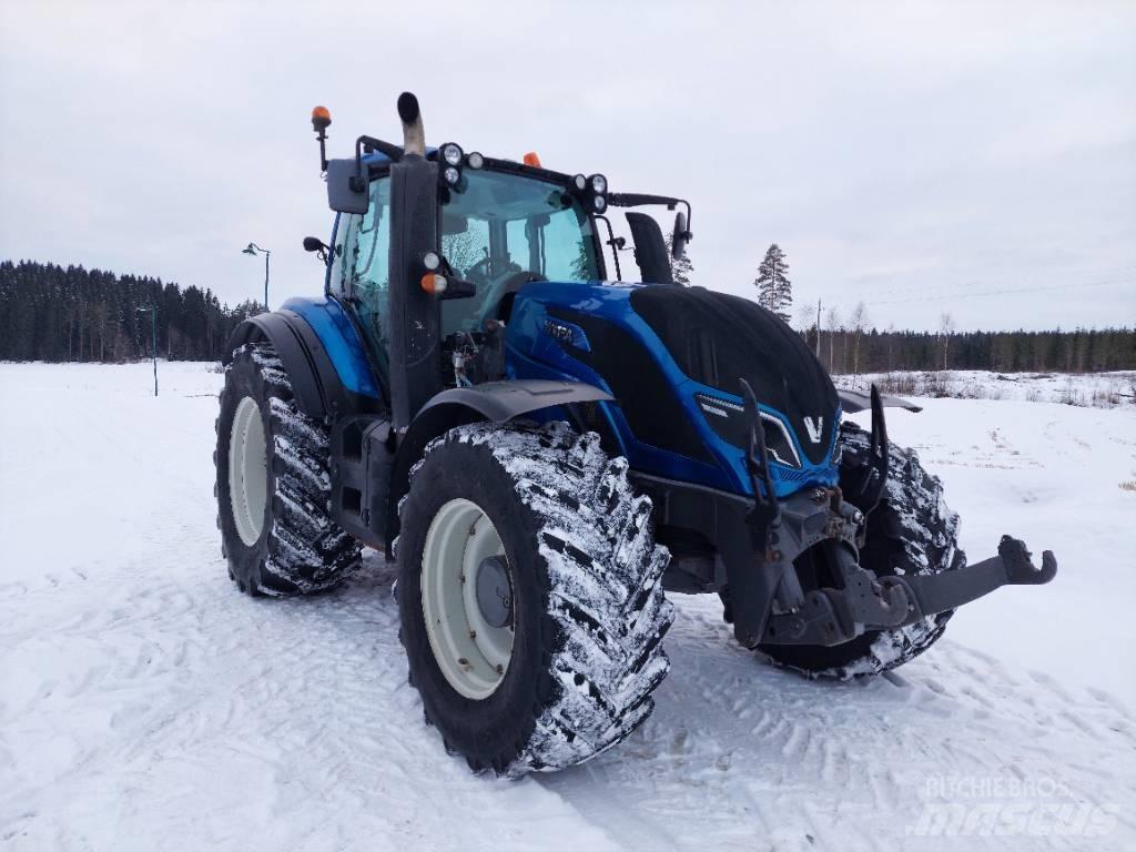 Valtra T 174 VERSU Tractores