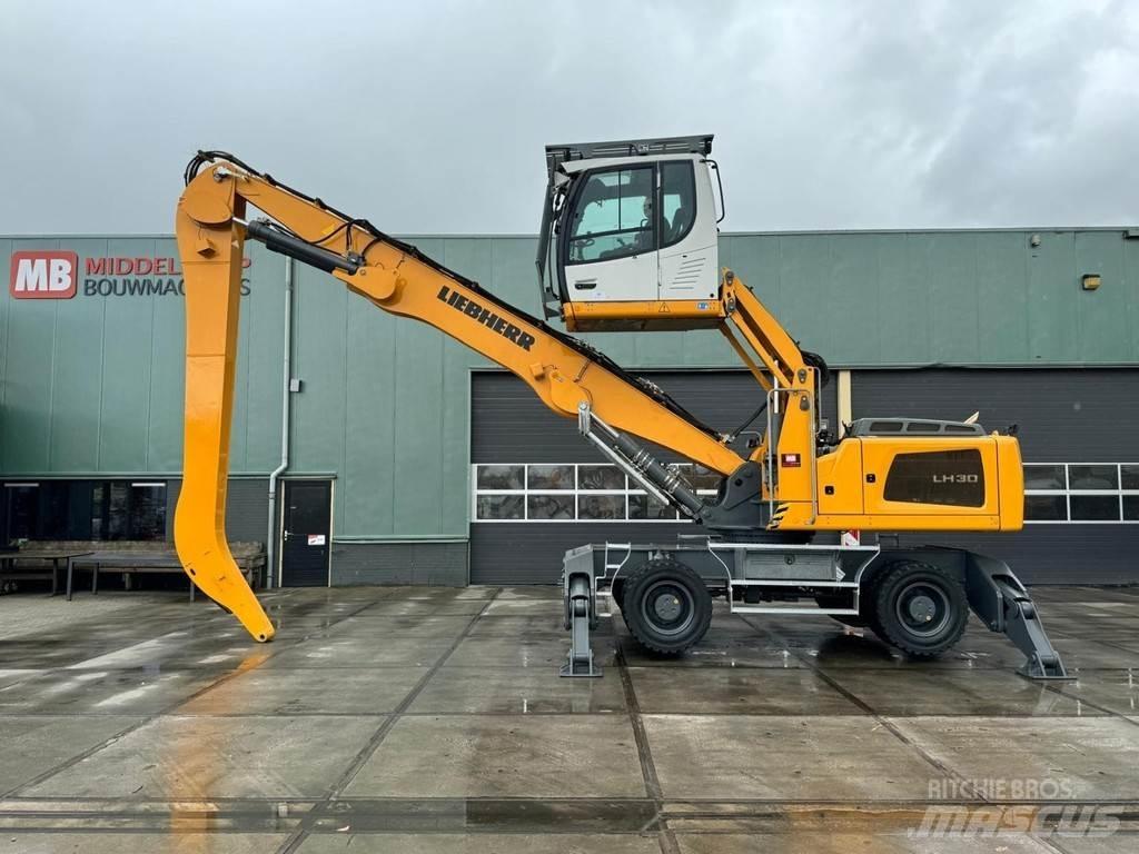 Liebherr LH 30 M Excavadoras de manutención