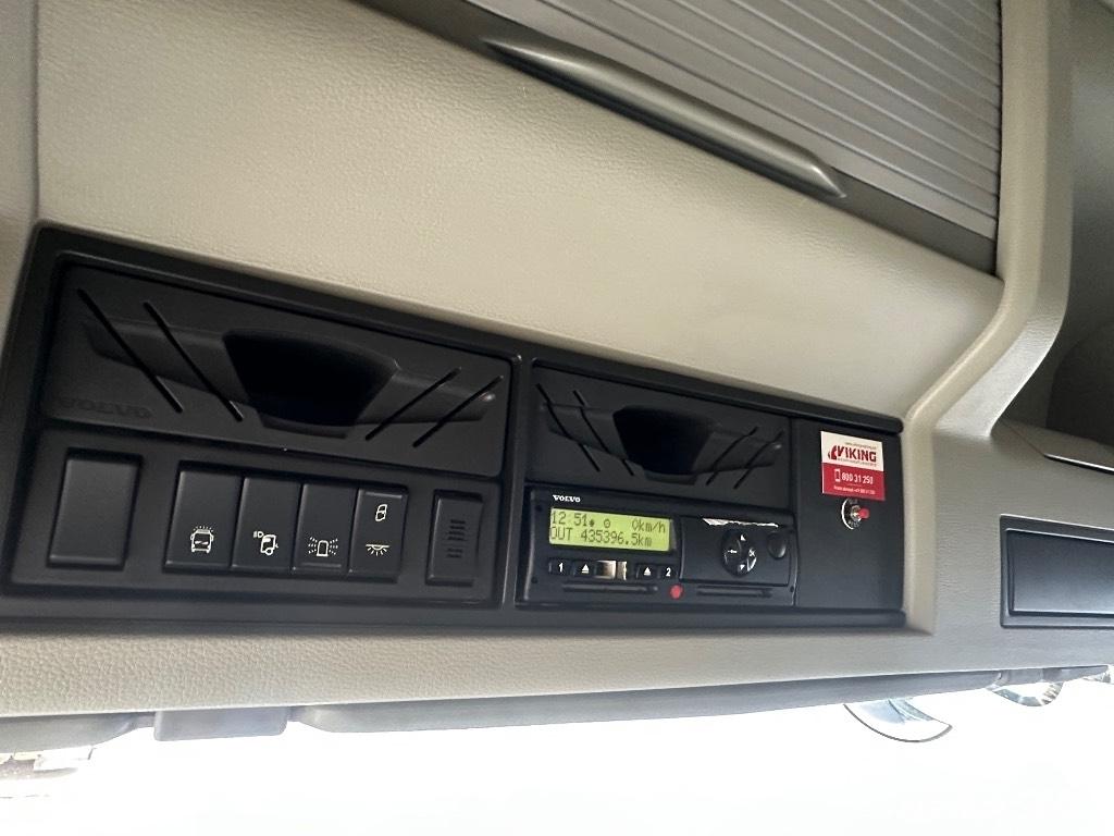 Volvo FMX 540 6x2*4 Camiones polibrazo
