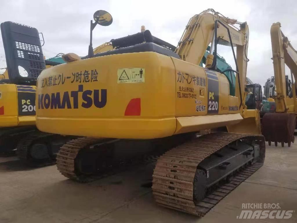 Komatsu PC 220-8 Excavadoras de cadenas