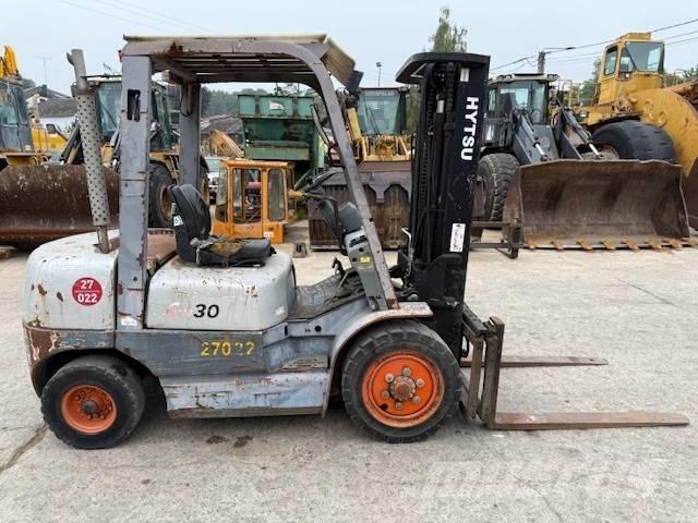 Hytsu S100 30 Carretillas diesel