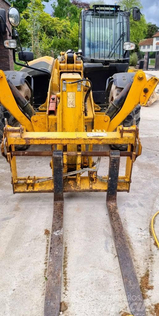 JCB 535-125 Carretillas telescópicas