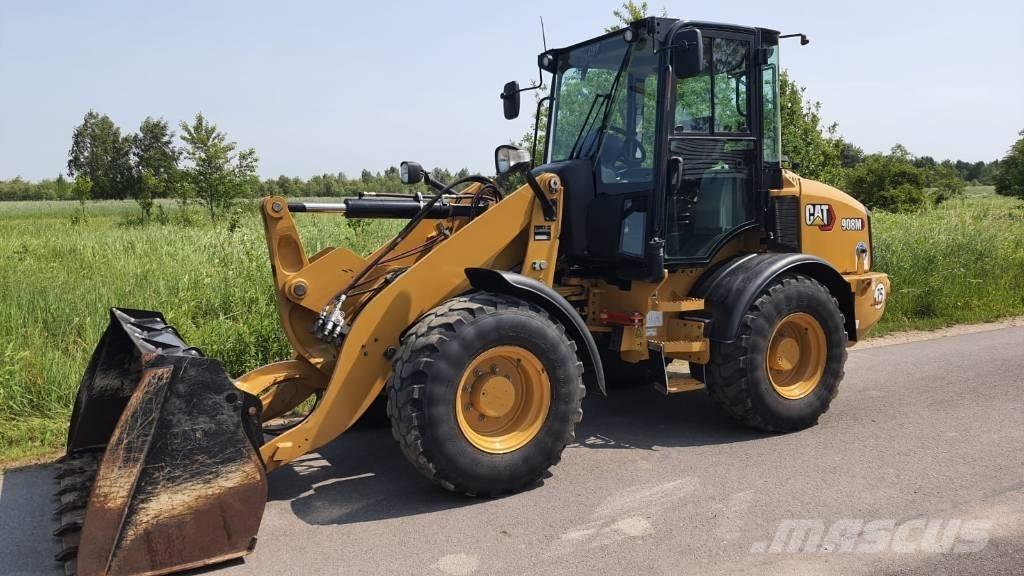 CAT 908M Cargadoras sobre ruedas