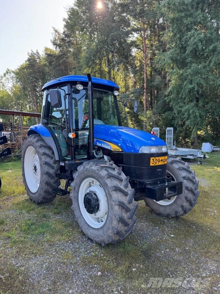 New Holland TD 5040 Tractores
