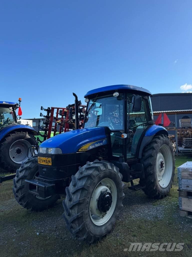New Holland TD 5040 Tractores