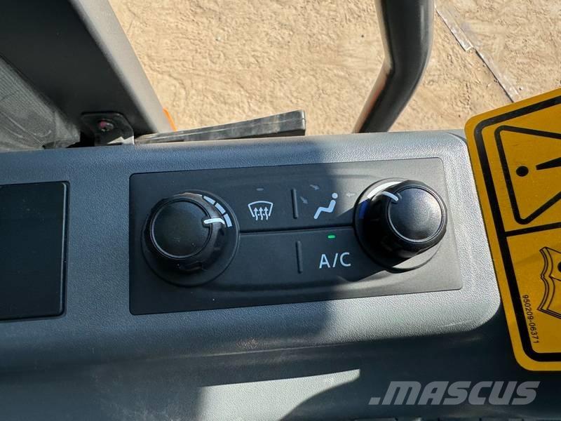 Doosan DX60E-10N NEW! Mini excavadoras < 7t