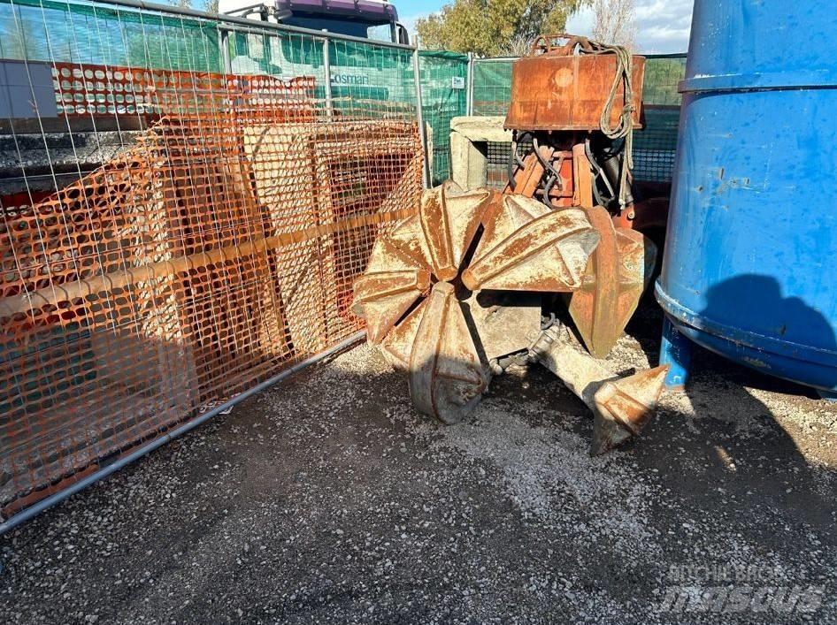Liebherr A316 Excavadoras de manutención
