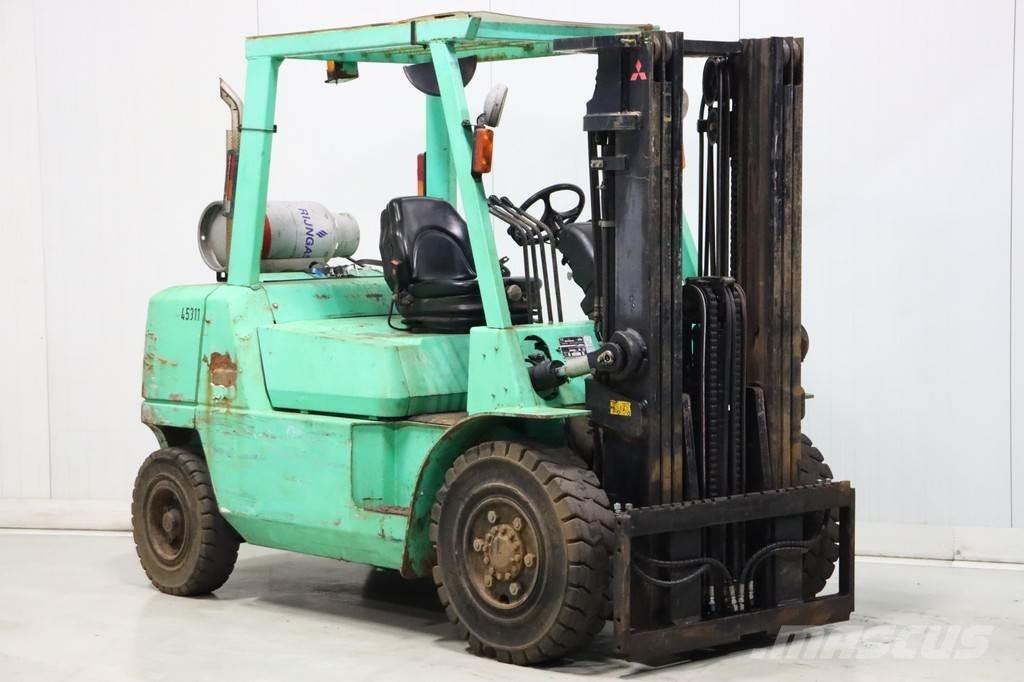 Mitsubishi FG40K Carretillas LPG