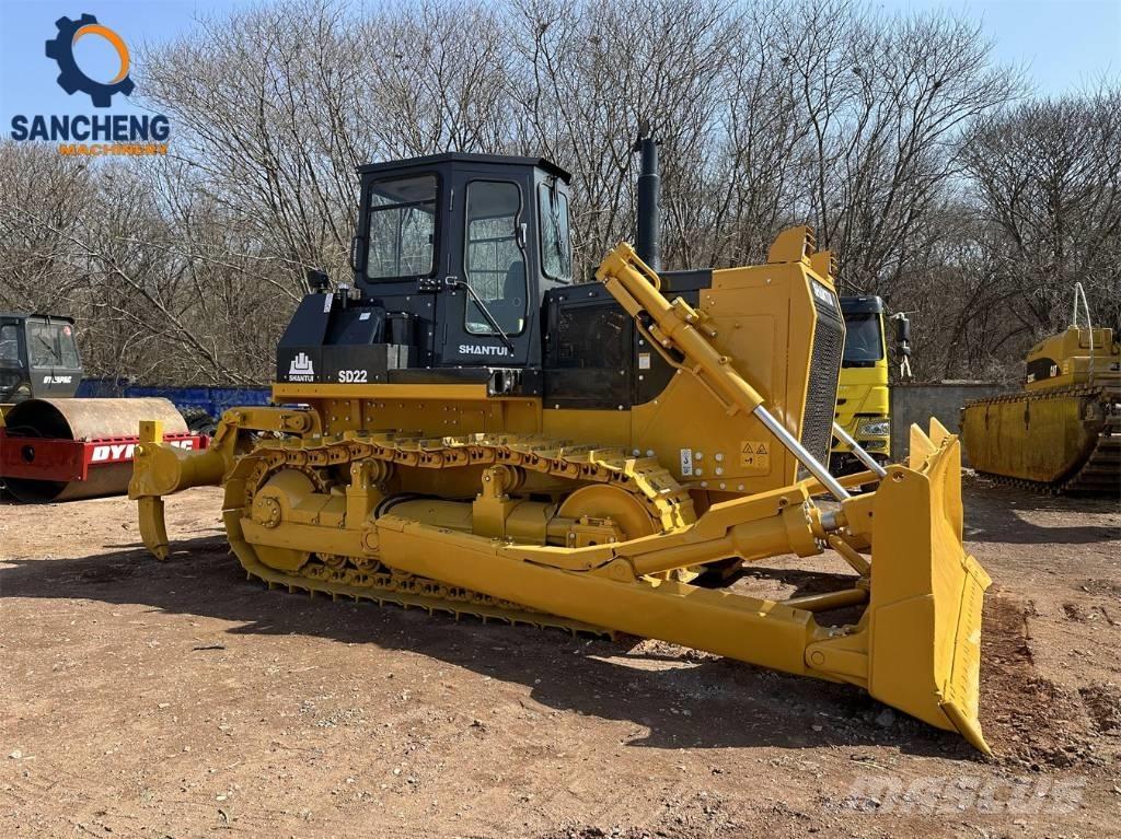Shantui SD22 Buldozer sobre oruga