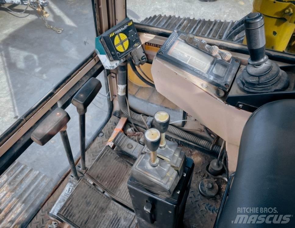 Komatsu PC 200 LC-3 Excavadoras de cadenas
