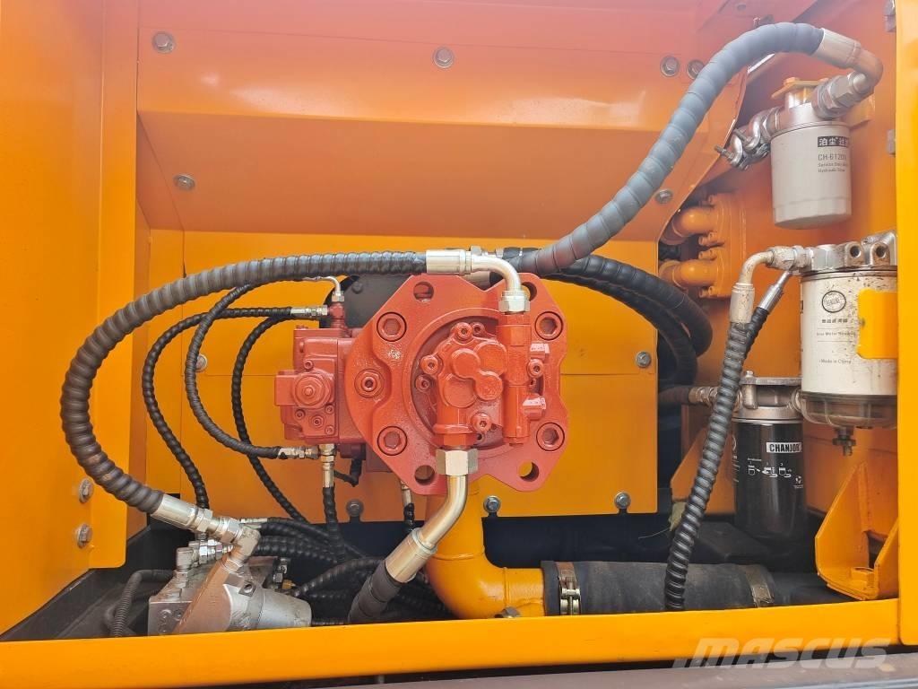 Hyundai HX 220 HD Excavadoras de cadenas