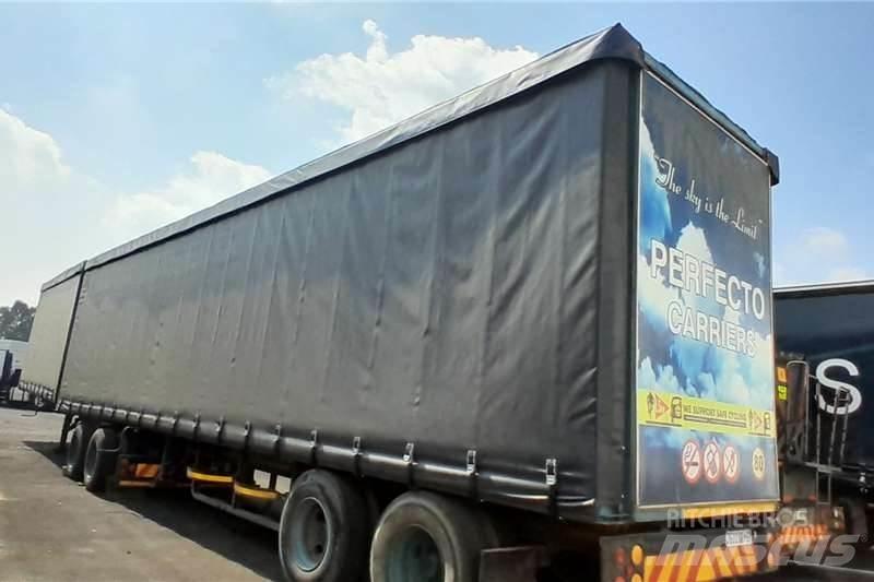  HPC TAUTLINER Otros remolques