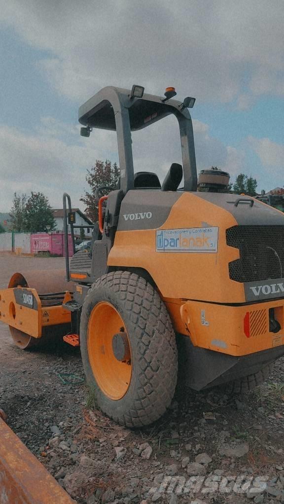 Volvo SD 45 B Rodillos de un solo tambor
